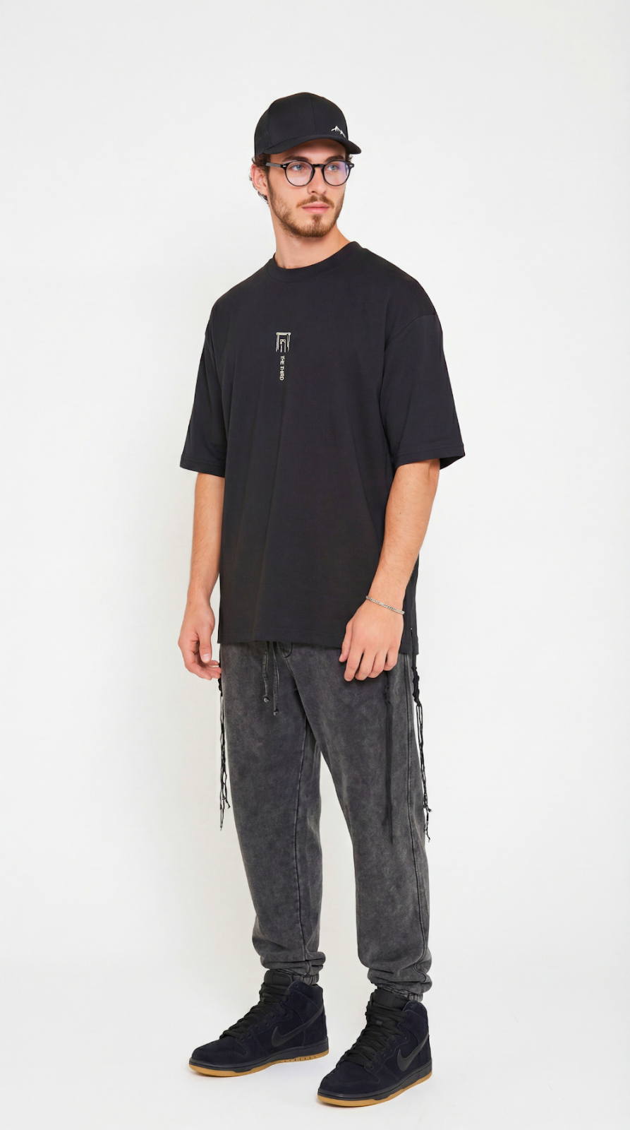 Temple of Hope oversize tzitzit shirt in white - side | 613 by MitzvahArt