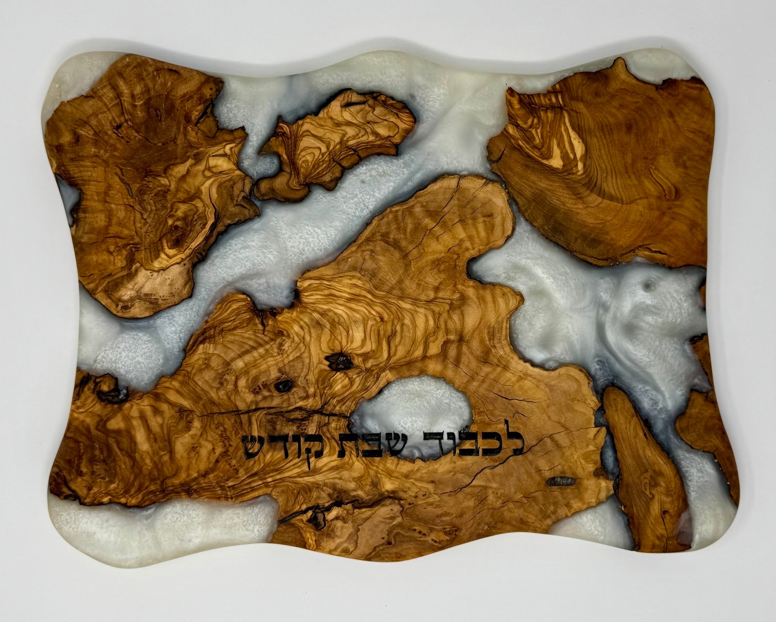 Kesus Sheleg Challah Board - view 2