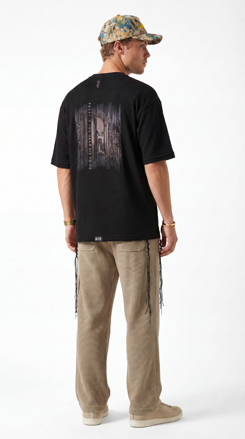Eternal Temple tzitzit shirt in black, back print