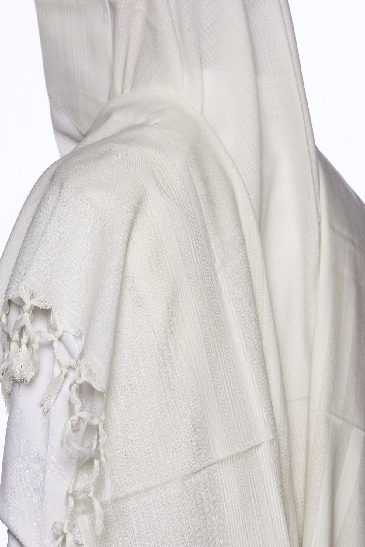 Musaf Wool Tallit – Premium Handwoven Edition