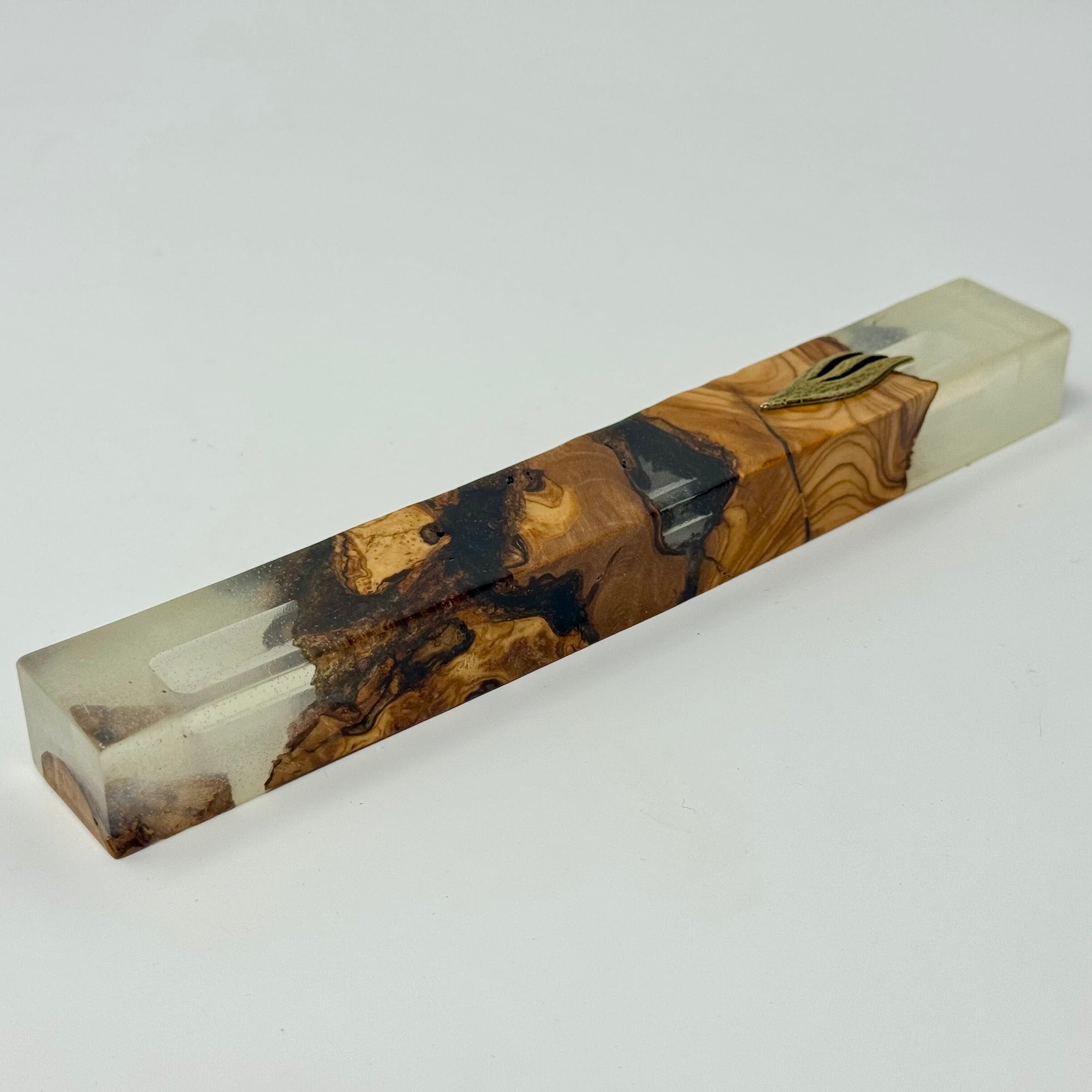 Premium mezuzah case No. 1, olive wood grain, 15 cm | MitzvahArt