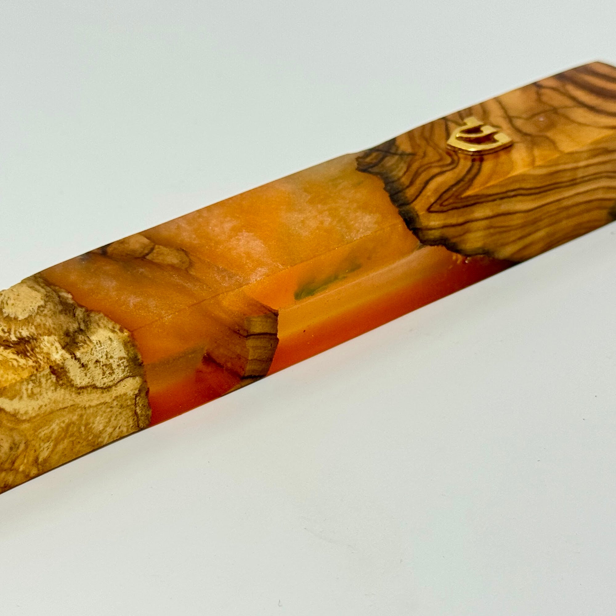 Premium mezuzah case No. 4, resin detail, 15 cm | MitzvahArt