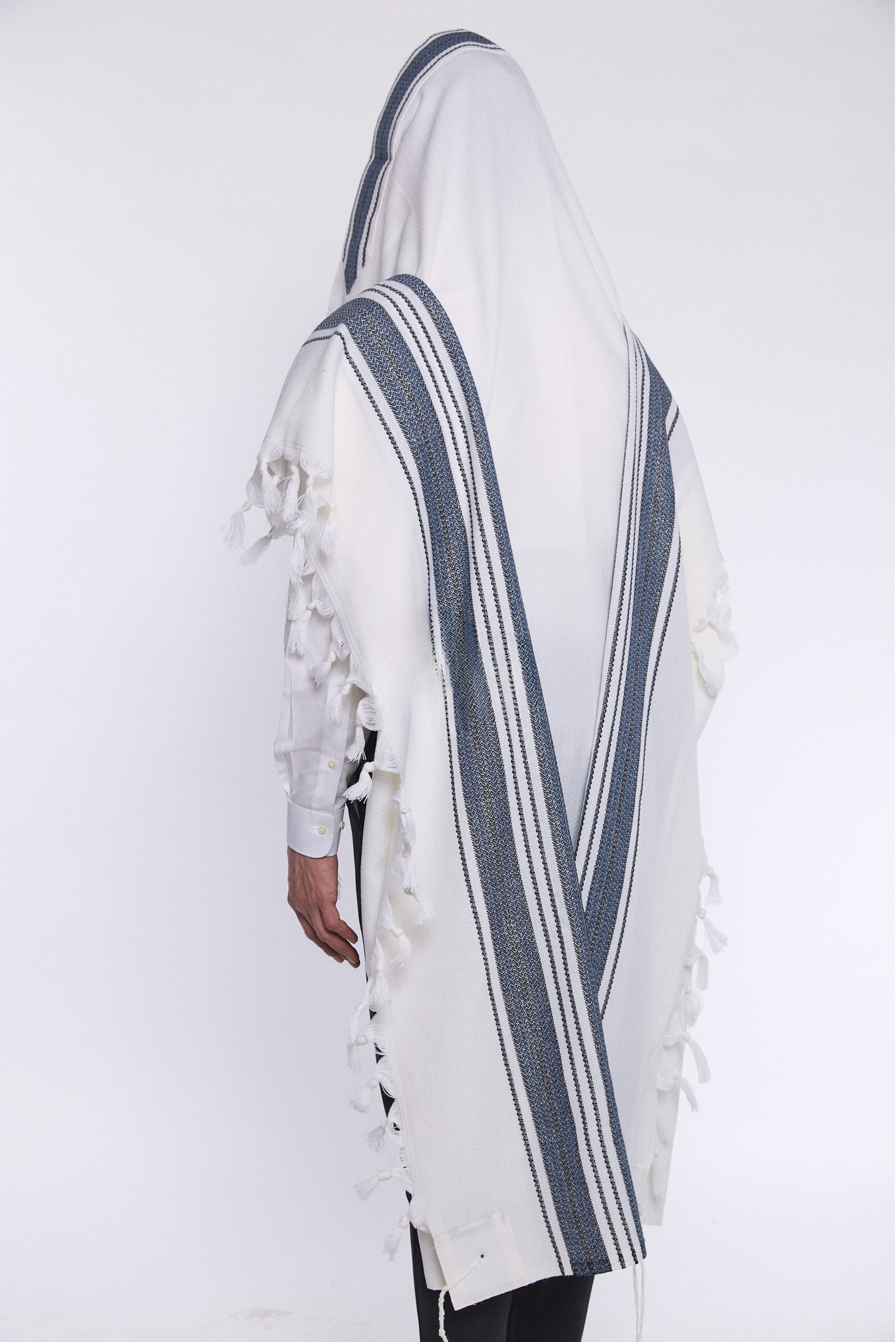 Halleluyah Tallis - Blue Silver