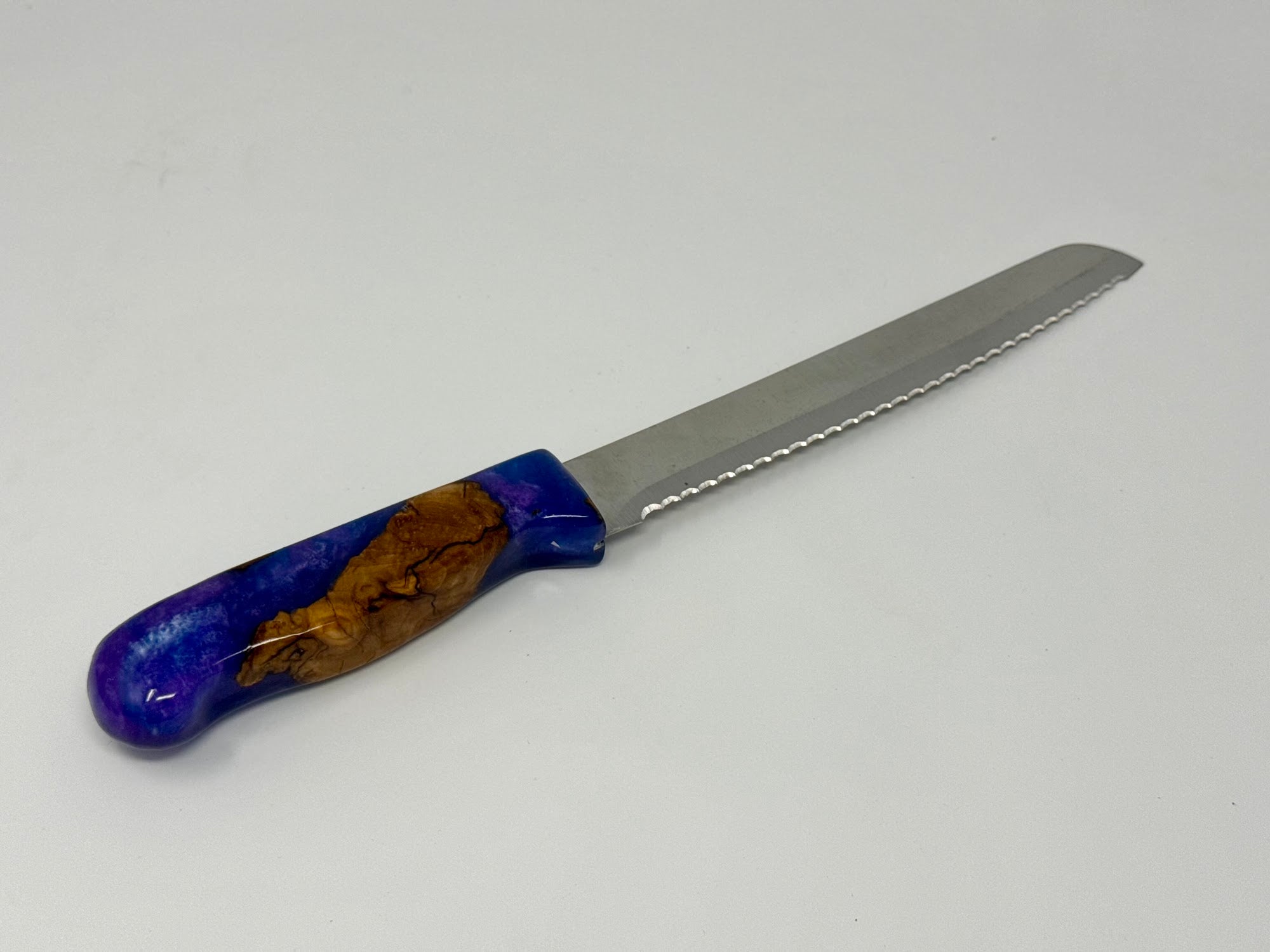 Anvei HaGefen challah knife No. 2, detail of the handle | MitzvahArt