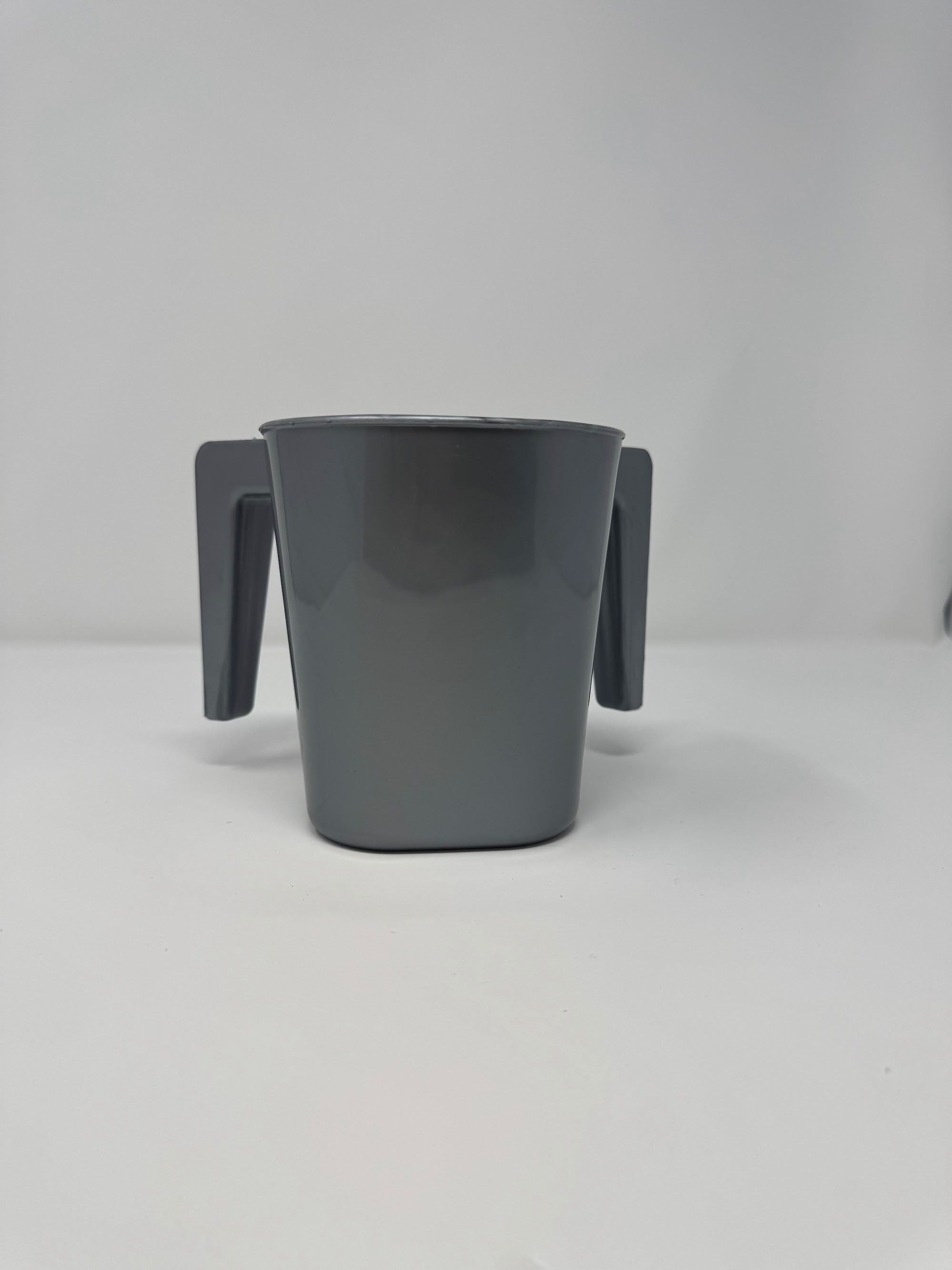 Plastic washing cup 13 cm in grey, front view | MitzvahArt