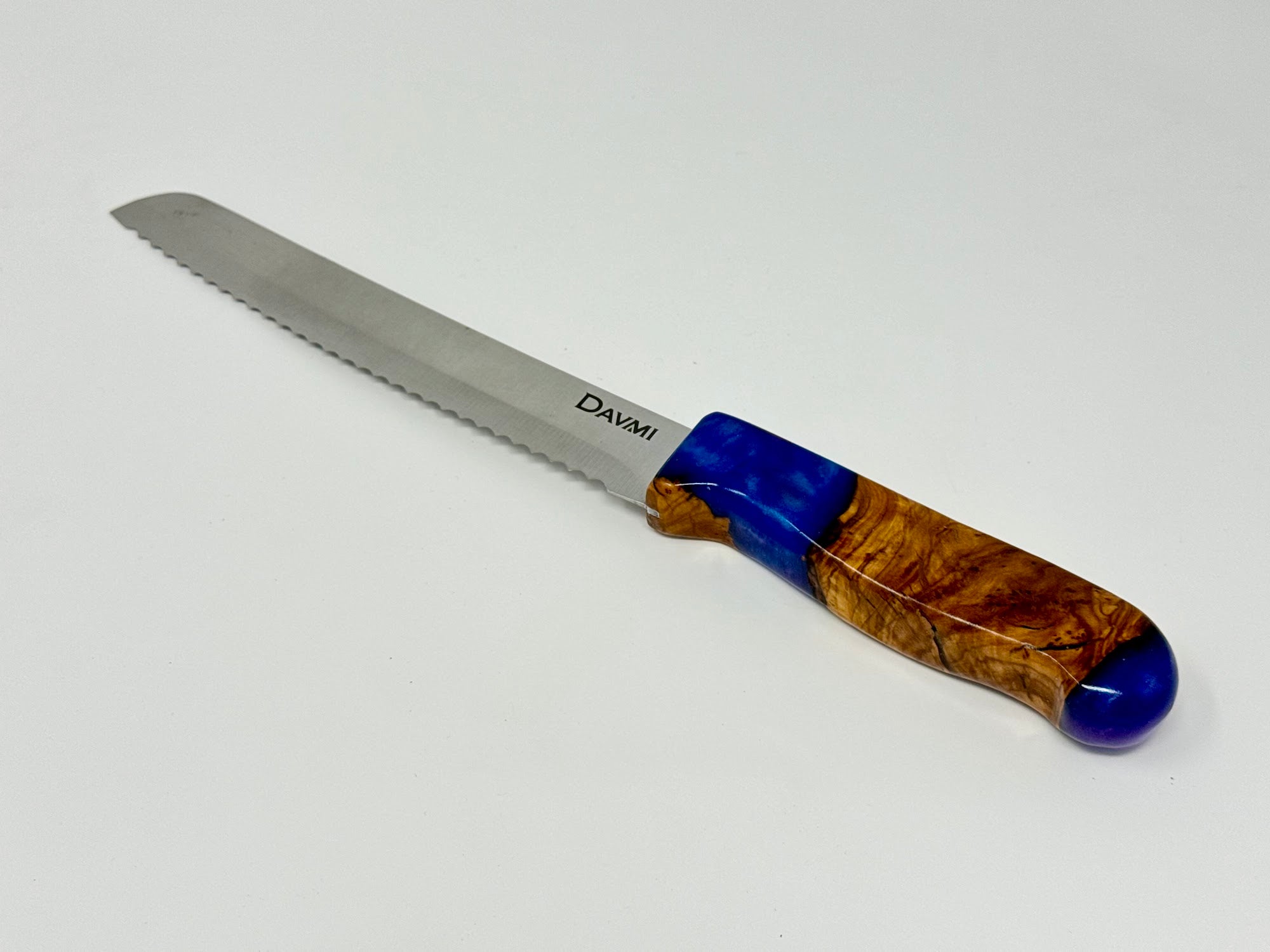 Rekia HaShamayim challah knife No. 6, olive wood and blue epoxy handle | MitzvahArt