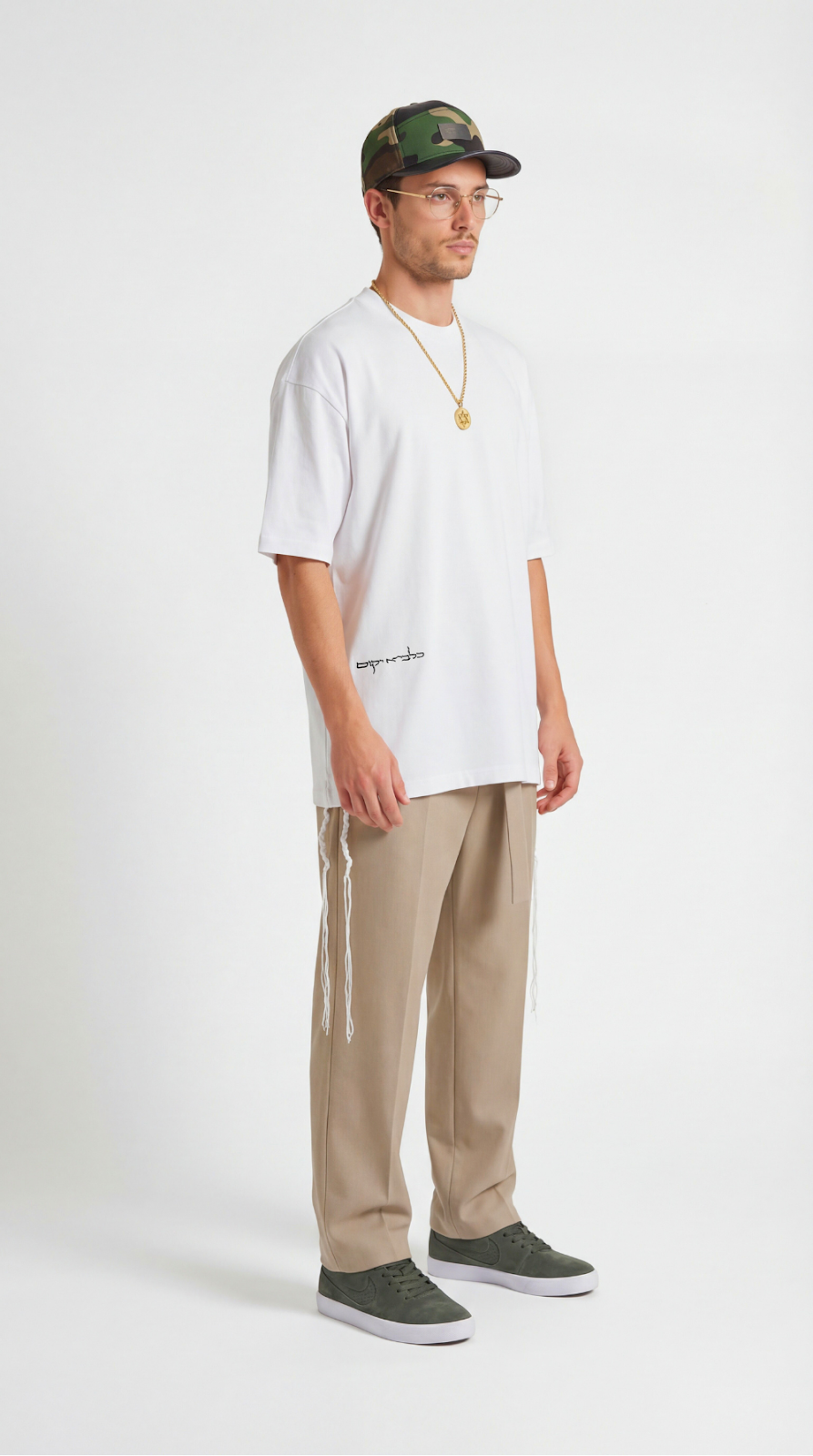 Lion's Rise tzitzit shirt in black - back | 613 by MitzvahArt