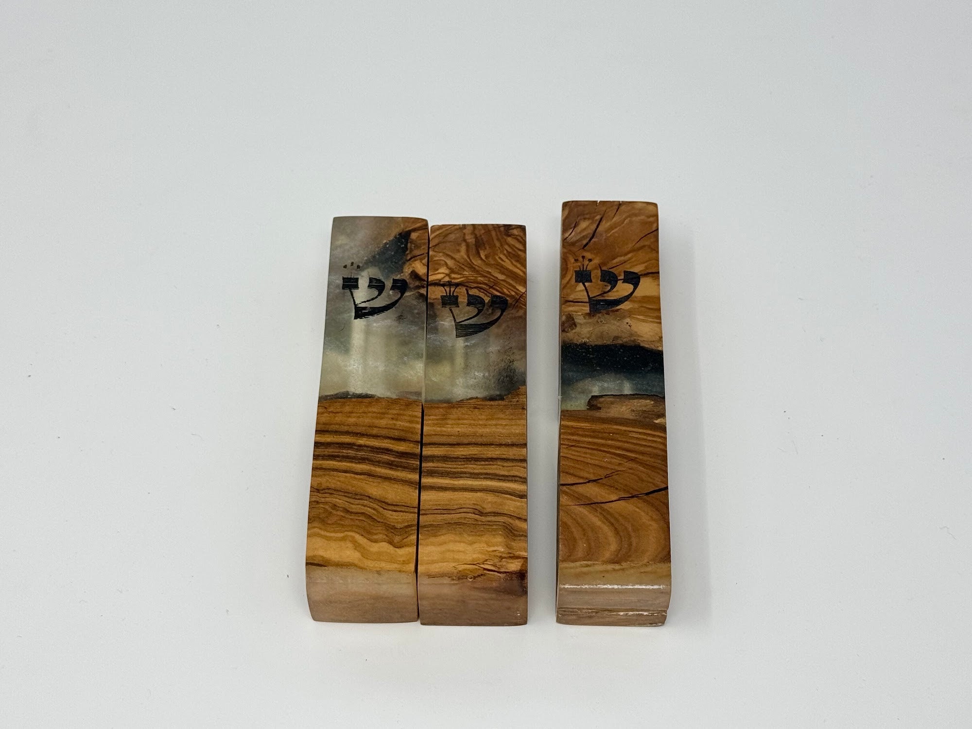 Clear and cream olive wood and resin mezuzah cases, grain detail, 10 cm | MitzvahArt