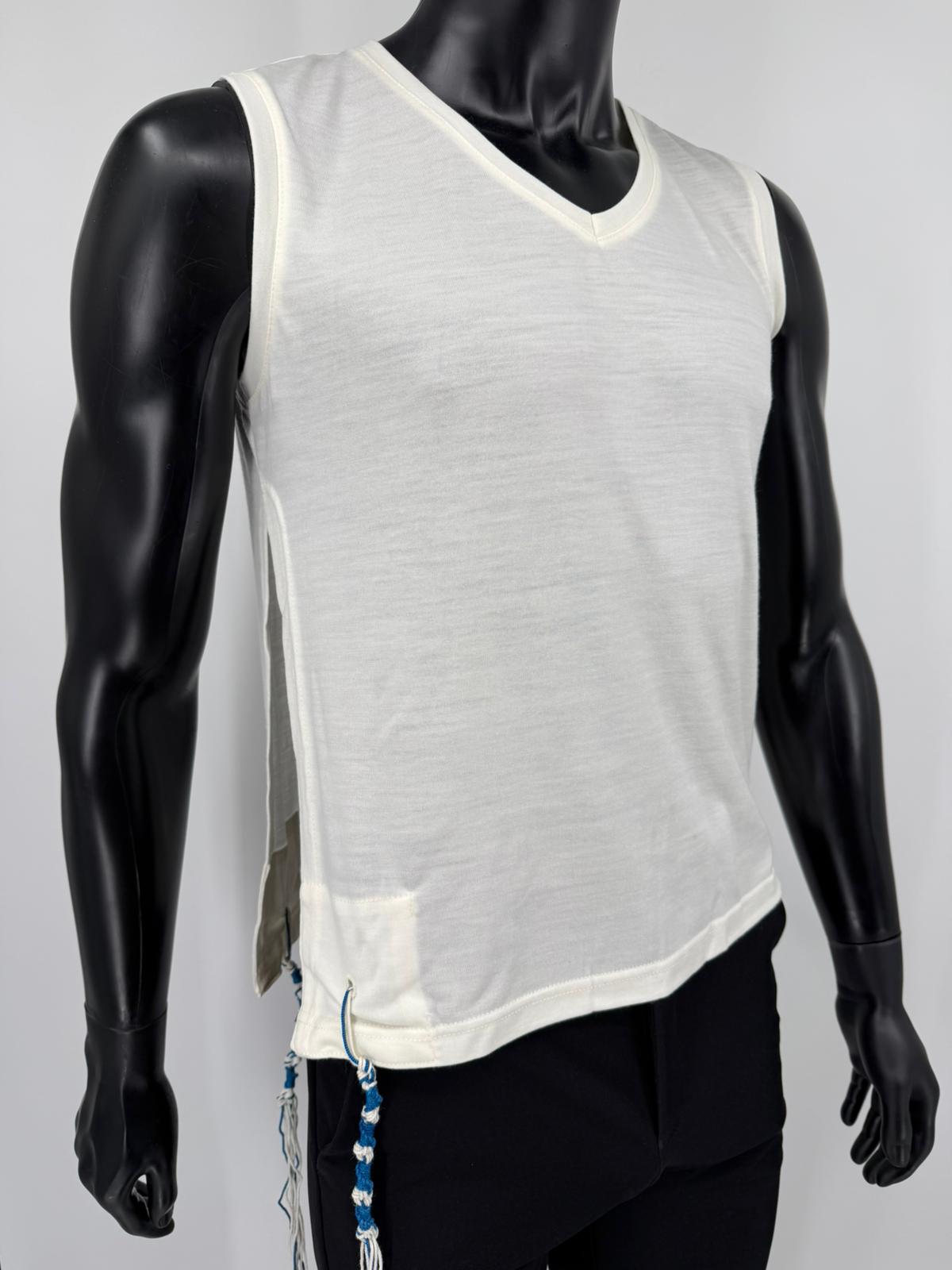 Wool V-Neck Tzitzit T-Shirt Hand-spun - Mitzvah Art (8)