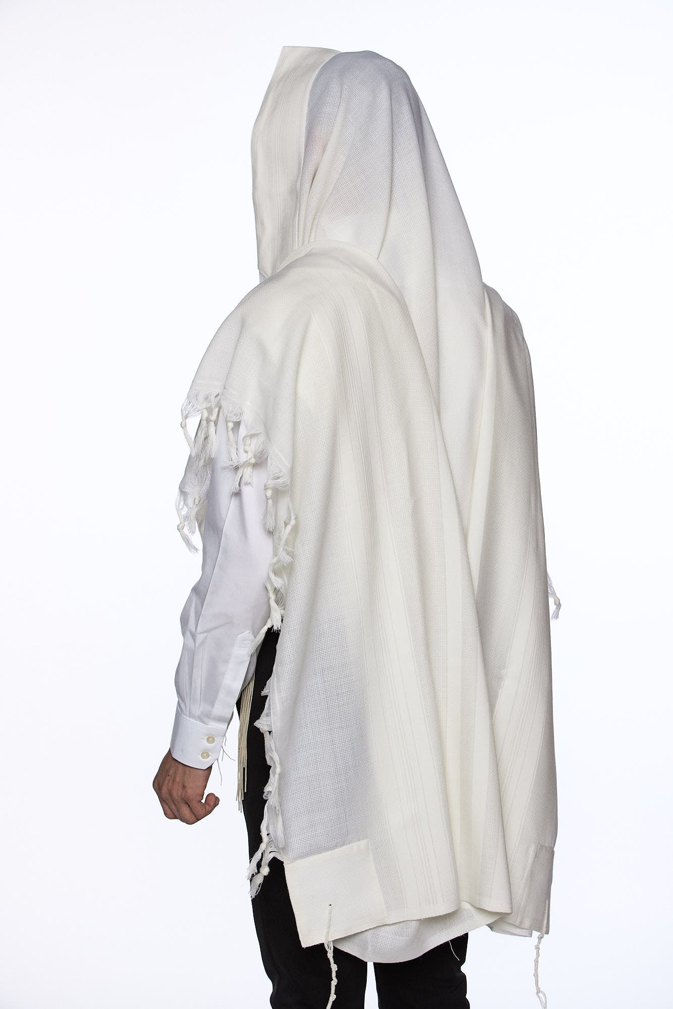 Mofet "Lamenatzeach" Wool Tallit – Classic Edition