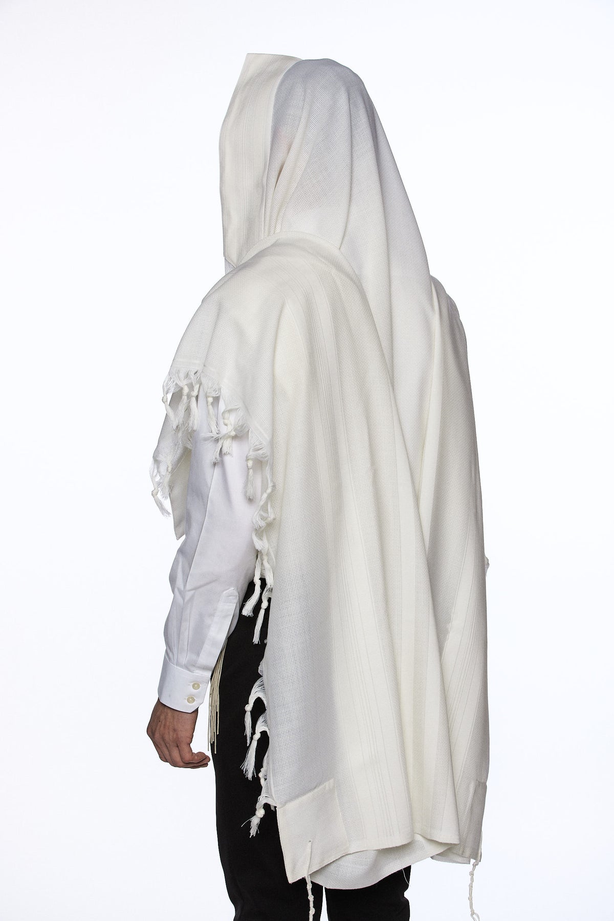 Mofet "Lamenatzeach" Wool Tallit – Classic Edition