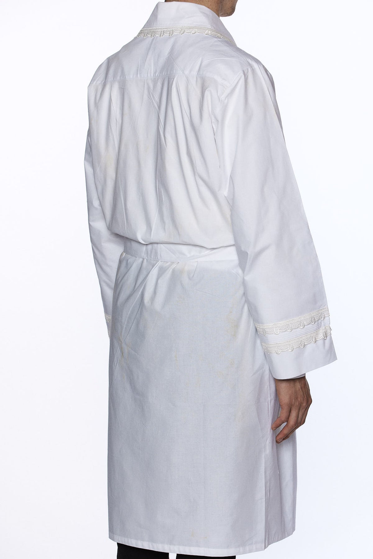Kittel with lace detail, woven stripe detailing | MitzvahArt