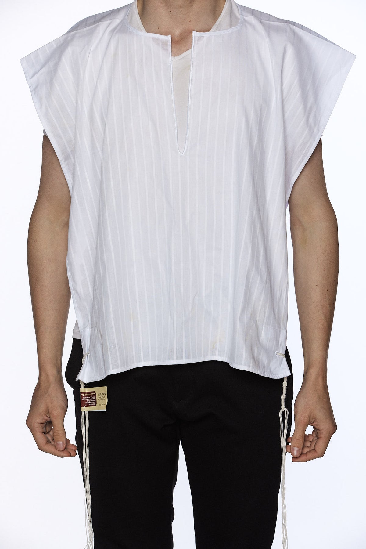 Kids tallit katan in breathable poly-cotton, made in Israel by Mofet | MitzvahArt